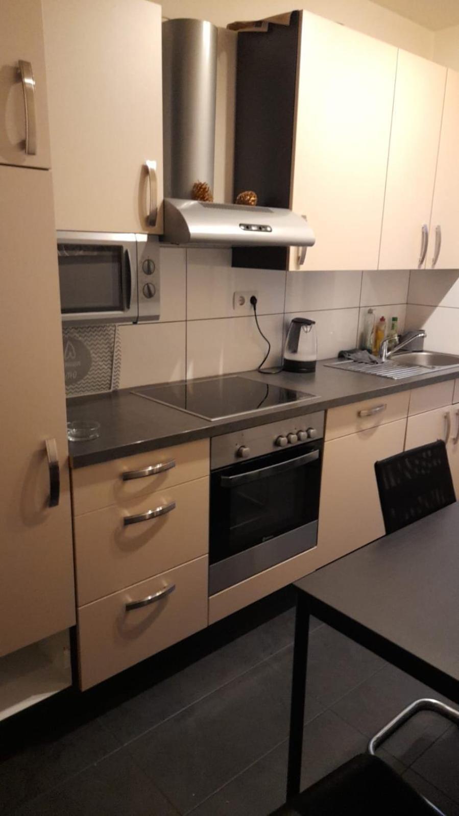 Apartment City-apartment In Krefeld, Kueche, Naehe Duesseldorf Messe